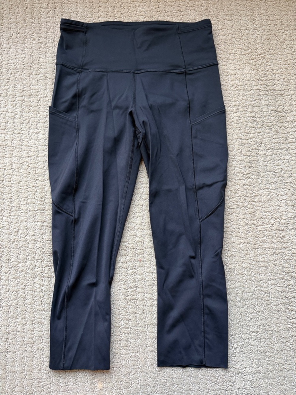 lululemon athletica Black High-Rise Performance Capris with POCKETS